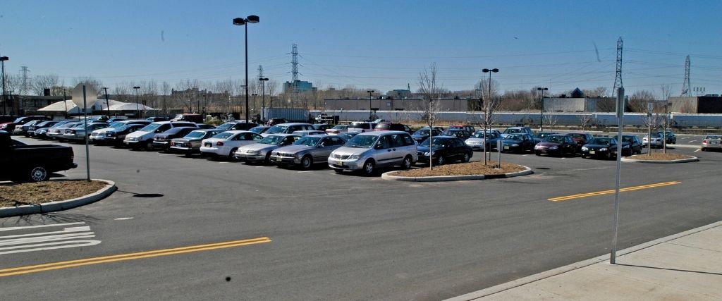 Van Nuys Amtrak Station Parking