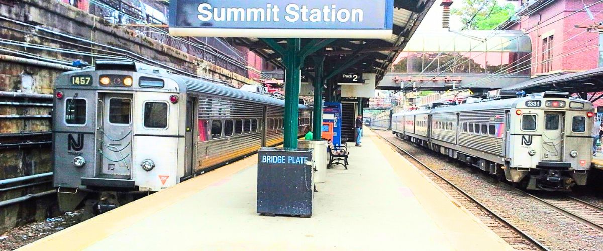 Amtrak Summit Office