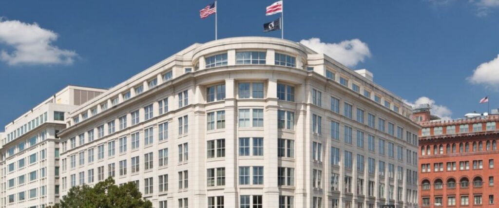 Amtrak Washington DC  Head Office address