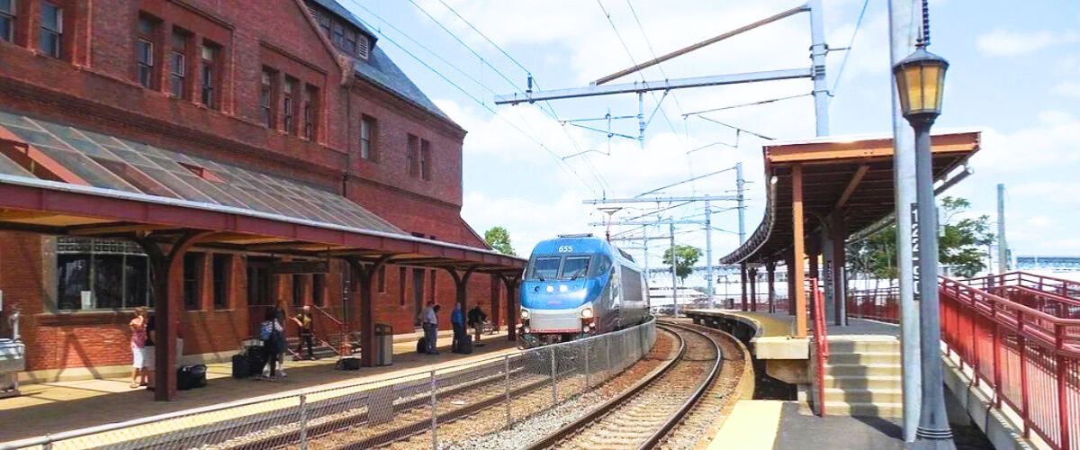 Coast Starlight Train Route – Stops, & Schedules