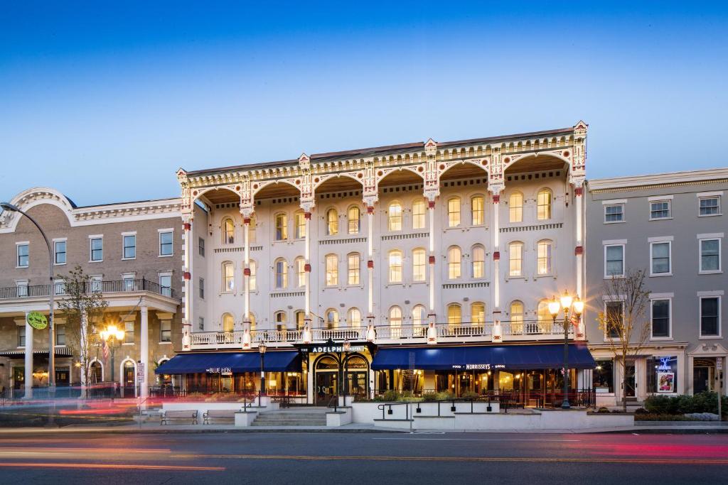 Top 10 Luxurious Hotels Close to Saratoga Springs Amtrak Station 