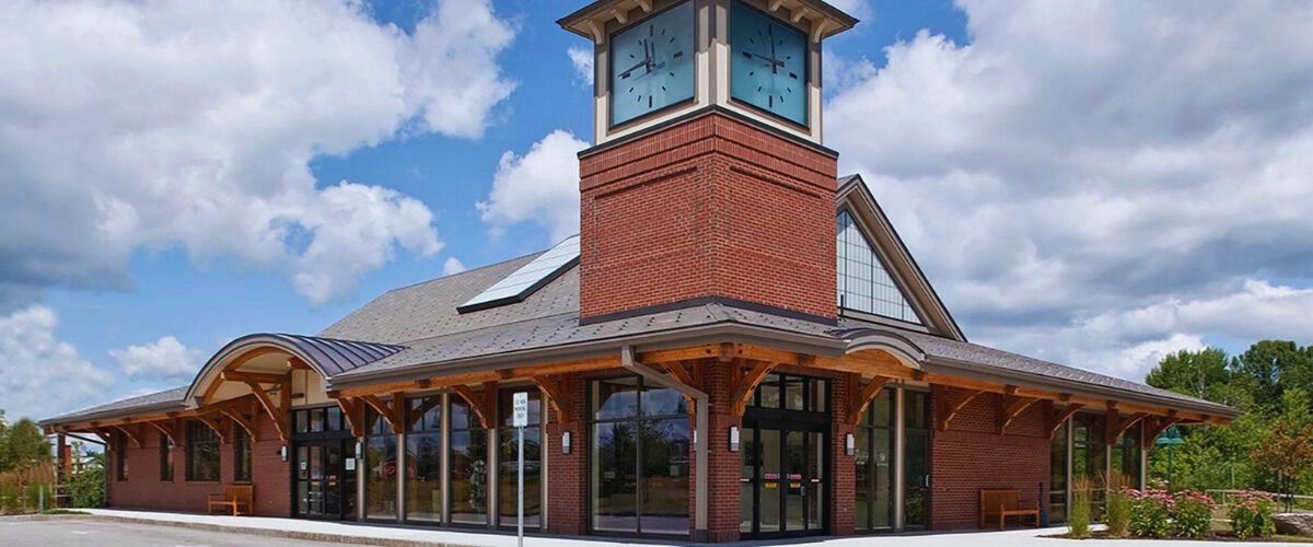 Top 10 Hotels near Saco Transportation Center Station