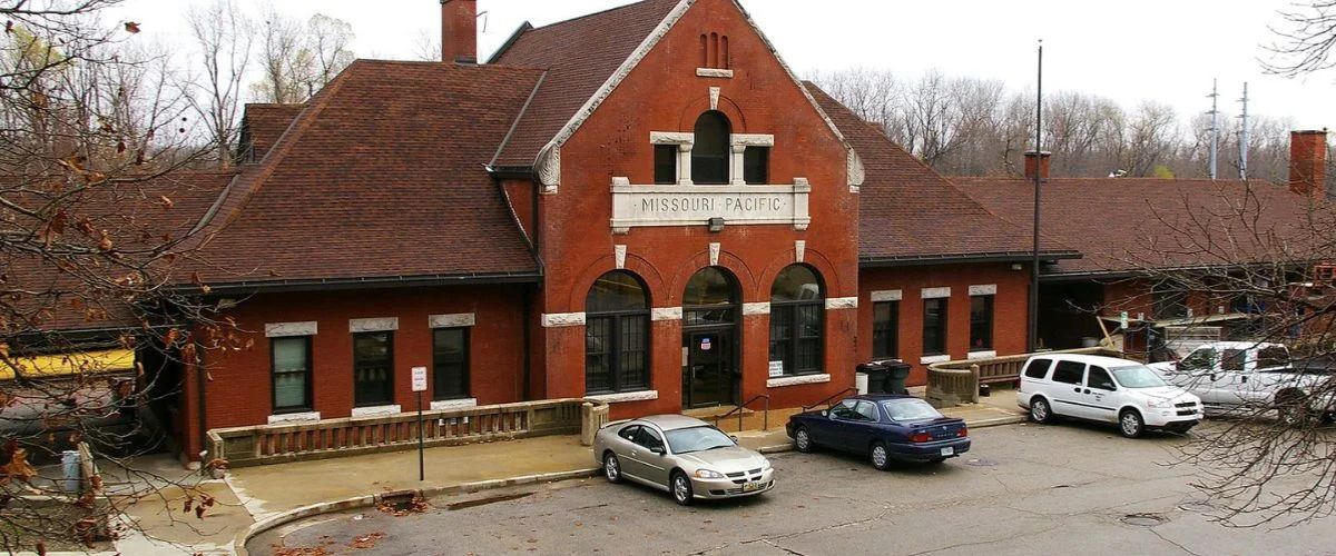 Jefferson City Amtrak Station​​ – JEF