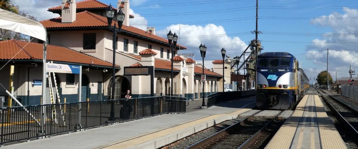 Stockton, CA – Robert J. Cabral Station – SKT