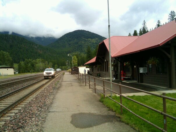 A Quick Overview of the West Glacier Amtrak Station